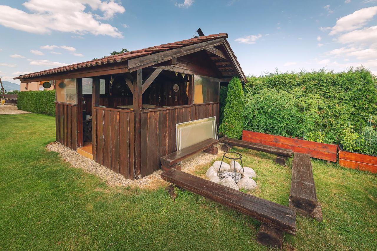 Penzion Mlynárov Dvor Dubrava Exterior foto