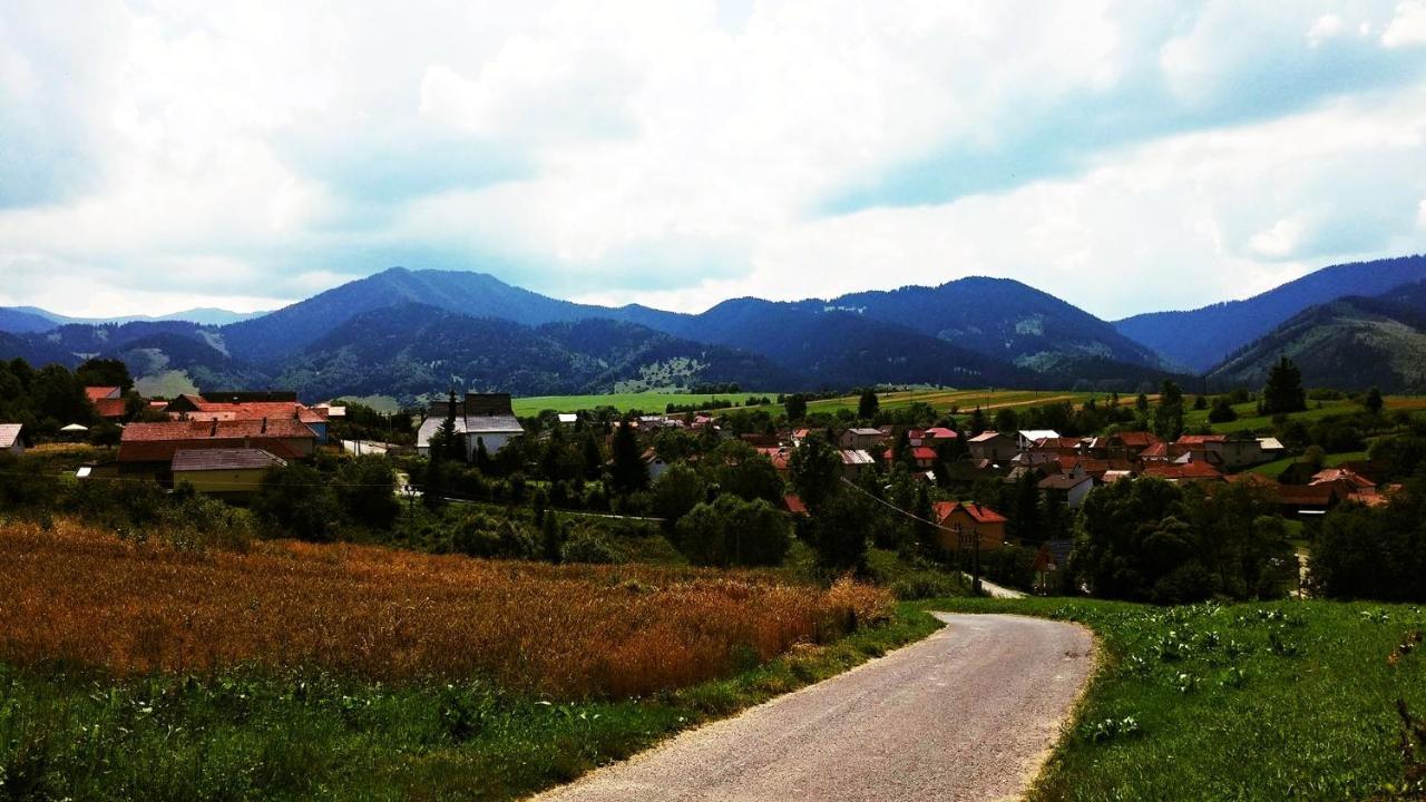 Penzion Mlynárov Dvor Dubrava Exterior foto